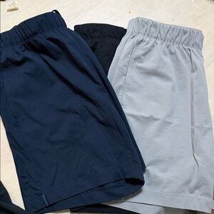 Uniqlo Navy, Black, & Gray Athletic Shorts Set